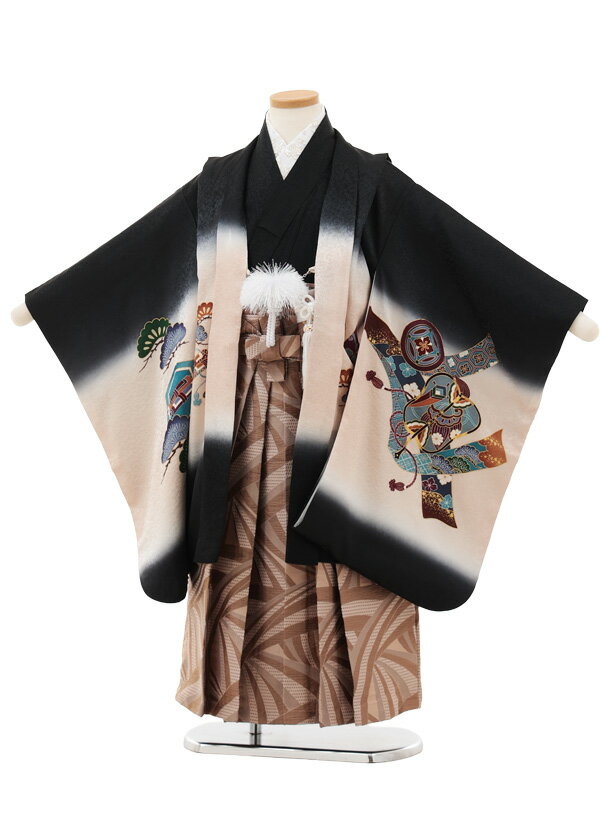 ■七五三レンタル一覧はこちらからどうぞ※商品の色については画面を表示するモニターによって実際と多少異なる場合がございます。ご了承下さいませ。 商品詳細 ［七五三レンタル］ ■素材:正絹 ■身丈:64cm 肩裄:51cm 袖丈:58cm(羽織)■袴丈:60cm(おへそからくるぶしまでの長さです。)※標準サイズに調整済みです。※着物と羽織の表地は『正絹』、袴は『化繊』となっております。※簡単なサイズ調整が必要な場合があります。※小物は着物に合わせてコーディネートさせていただきます。箱タイプでの配送となります。 身長 110〜120cm前後 サイズ等について詳しくは 《京都かしいしょう》まで メールにてお問い合わせ下さい。 【送料無料（北海道・沖縄・一部離島を除く）】七五三レンタル料金最安値に挑戦！ ※システム上、カレンダーが「×」でもご注文は可能ですが、ご予約をお取りすることが出来ません。 ご利用日が「○」の商品からご注文下さい。 尚、ご予約の確定は「【京都かしいしょう】ご注文内容のご案内」メールにてお知らせいたします。