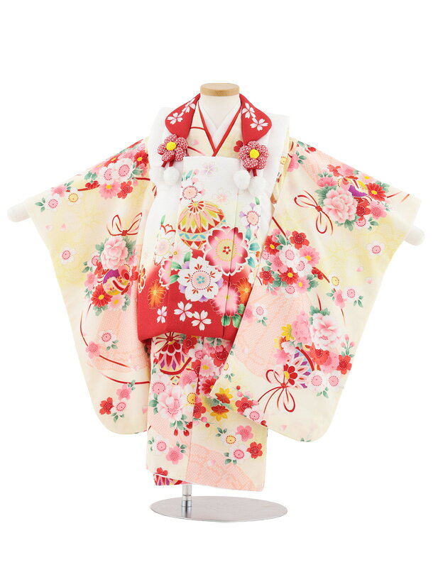 ■七五三レンタル一覧はこちらからどうぞ※商品の色については画面を表示するモニターによって実際と多少異なる場合がございます。ご了承下さいませ。 商品詳細 ［七五三レンタル］ ■素材:化繊 ■身丈:76cm 肩裄:42cm 袖丈:56cm※標準サイズに調整済みです。※簡単なサイズ調整(腰紐にて)が必要な場合があります。※小物は着物に合わせてコーディネートさせていただきます。箱タイプでの配送となります。 身長 90〜100cm前後 サイズ等について詳しくは 《京都かしいしょう》まで メールにてお問い合わせ下さい。 【送料無料（北海道・沖縄・一部離島を除く）】七五三レンタル料金最安値に挑戦！ ※システム上、カレンダーが「×」でもご注文は可能ですが、ご予約をお取りすることが出来ません。 ご利用日が「○」の商品からご注文下さい。 尚、ご予約の確定は「【京都かしいしょう】ご注文内容のご案内」メールにてお知らせいたします。