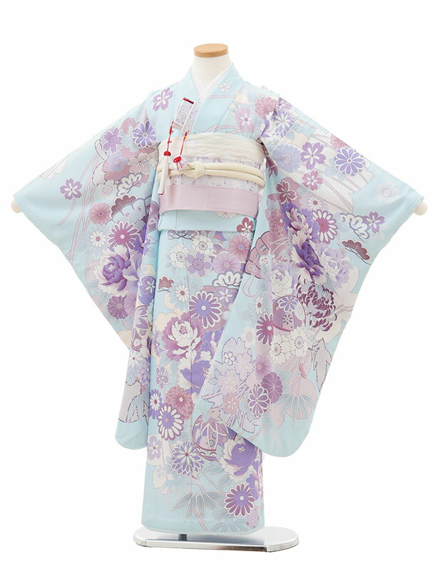 ■七五三レンタル一覧はこちらからどうぞ※商品の色については画面を表示するモニターによって実際と多少異なる場合がございます。ご了承下さいませ。 商品詳細 ［七五三レンタル］ ■素材:化繊 ■身丈:132cm 肩裄:54cm 袖丈:76cm ※標準サイズに調整済みです。 ※簡単なサイズ調整(腰紐にて)が必要な場合があります。 ※小物は着物に合わせてコーディネートさせていただきます。 箱タイプでの配送となります。 身長 115〜125cm前後 サイズ等について詳しくは 《京都かしいしょう》まで メールにてお問い合わせ下さい。 【送料無料（北海道・沖縄・一部離島を除く）】七五三レンタル料金最安値に挑戦！ ※システム上、カレンダーが「×」でもご注文は可能ですが、ご予約をお取りすることが出来ません。 ご利用日が「○」の商品からご注文下さい。 尚、ご予約の確定は「【京都かしいしょう】ご注文内容のご案内」メールにてお知らせいたします。