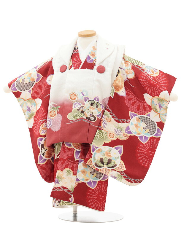 ■七五三レンタル一覧はこちらからどうぞ※商品の色については画面を表示するモニターによって実際と多少異なる場合がございます。ご了承下さいませ。 商品詳細 ［七五三レンタル］ ■素材:化繊 ■身丈:68cm 肩裄:36cm 袖丈:50cm※標準サイズに調整済みです。※簡単なサイズ調整(腰紐にて)が必要な場合があります。※小物は着物に合わせてコーディネートさせていただきます。箱タイプでの配送となります。 身長 80〜90cm前後 サイズ等について詳しくは 《京都かしいしょう》まで メールにてお問い合わせ下さい。 【送料無料（北海道・沖縄・一部離島を除く）】七五三レンタル料金最安値に挑戦！ ※システム上、カレンダーが「×」でもご注文は可能ですが、ご予約をお取りすることが出来ません。 ご利用日が「○」の商品からご注文下さい。 尚、ご予約の確定は「【京都かしいしょう】ご注文内容のご案内」メールにてお知らせいたします。