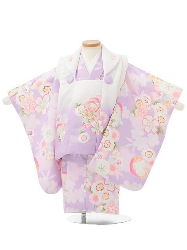 ■七五三レンタル一覧はこちらからどうぞ※商品の色については画面を表示するモニターによって実際と多少異なる場合がございます。ご了承下さいませ。 商品詳細 ［七五三レンタル］ ■素材:化繊 ■身丈:68cm 肩裄:36cm 袖丈:50cm ※標準サイズに調整済みです。 ※簡単なサイズ調整(腰紐にて)が必要な場合があります。 ※小物は着物に合わせてコーディネートさせていただきます。箱タイプでの配送となります。 身長 80〜90cm前後 サイズ等について詳しくは 《京都かしいしょう》まで メールにてお問い合わせ下さい。 【送料無料（北海道・沖縄・一部離島を除く）】七五三レンタル料金最安値に挑戦！ ※システム上、カレンダーが「×」でもご注文は可能ですが、ご予約をお取りすることが出来ません。 ご利用日が「○」の商品からご注文下さい。 尚、ご予約の確定は「【京都かしいしょう】ご注文内容のご案内」メールにてお知らせいたします。