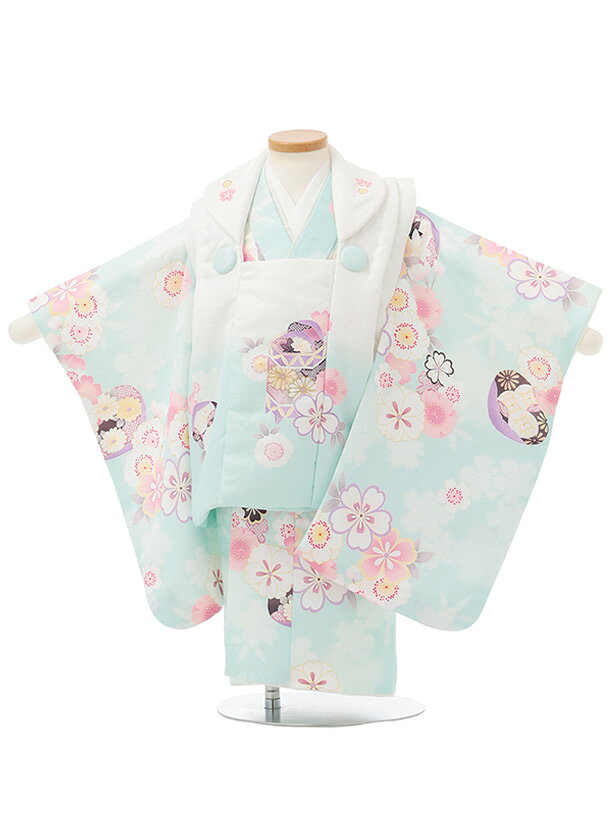 ■七五三レンタル一覧はこちらからどうぞ※商品の色については画面を表示するモニターによって実際と多少異なる場合がございます。ご了承下さいませ。 商品詳細 ［七五三レンタル］ ■素材:化繊 ■身丈:68cm 肩裄:36cm 袖丈:50cm ※標準サイズに調整済みです。 ※簡単なサイズ調整(腰紐にて)が必要な場合があります。 ※小物は着物に合わせてコーディネートさせていただきます。箱タイプでの配送となります。 身長 80〜90cm前後 サイズ等について詳しくは 《京都かしいしょう》まで メールにてお問い合わせ下さい。 【送料無料（北海道・沖縄・一部離島を除く）】七五三レンタル料金最安値に挑戦！ ※システム上、カレンダーが「×」でもご注文は可能ですが、ご予約をお取りすることが出来ません。 ご利用日が「○」の商品からご注文下さい。 尚、ご予約の確定は「【京都かしいしょう】ご注文内容のご案内」メールにてお知らせいたします。