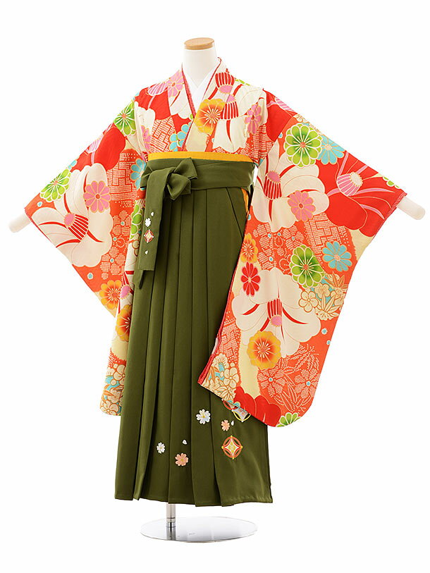■ジュニア袴レンタル一覧はこちらからどうぞ※商品の色については画面を表示するモニターによって実際と多少異なる場合がございます。ご了承下さいませ。 商品詳細 ［小学生卒業式(女の子)袴レンタル］ ■素材：合成繊維100％ ■肩裄：62cm　袖丈：87cm　袴丈：80cm 適応サイズ・・・ 10歳前後のサイズに調整済みです。 身長　138cm〜143cm前後 ※簡単なサイズ調整が必要な場合があります。 ※小物はこちらでコーディネートさせて頂きます。※着物のみブランド【ジャパンスタイル】の商品です。 ※総柄(小紋)のため写真と柄の出方が少し異なることがあります。 ※こちらの商品の長襦袢は、袖なしタイプになります。肌襦袢は付属いたしませんのでキャミソールなどの袖の無い肌着をご用意ください。※箱タイプでの配送となります。 女袴サイズ等について詳しくは 《京都かしいしょう》まで メールにてお問い合わせ下さい。 【送料無料（北海道・沖縄・一部離島を除く）】ジュニア袴レンタル最安値に挑戦！