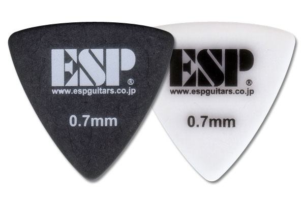 ESPのロゴが入ったスタンダードなピックです。材質はポリアセタール。100枚セットのみでの販売となりますので予めご容赦ください。　