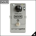 MXR M135 Smart Gate Noise Gate ハイゲインサウンドには必須のノイズゲート。オリジナルになったのはRockmanで知られるScholz Research and Developmentのノイズゲート。それをさらに改良し使い易いペダルにした。Trigerでゲートレベルを設定。ヒス、ミッドレンジ、フルのリダクションタイプが選べるスイッチを装備。 Specification 電源9V: 乾電池006Pまたは9VACアダプター