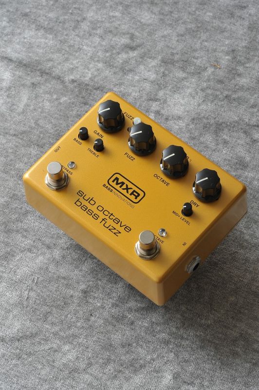 Fuzz - MXR M287 sub octave bass fuzz 《エフェクター/ベース用オクターブファズ》【送料無料】
