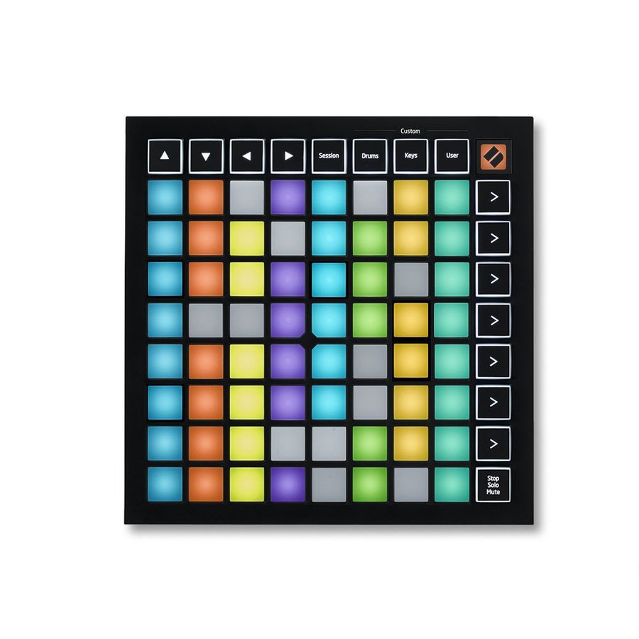 MIDIパッド コントローラー Launchpad MiniはNovationの最もコンパクトでポータブルな64のRGB LEDパッドを搭載したMIDIグリッドコントローラーです。Ableton Live・LogicProXを使った音楽パフォーマンスに必要な機能を搭載しながらも、バッグに入れて常に持ち運べるサイズです。