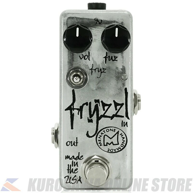 Menatone Fryzzl Fuzz Miniは、クラシックファズの1つとしてカルト的な人気を持つ“ボストーン”をMenatoneが解釈して生まれた、小さなファズペダルです。 ヴィンテージオリジナルモデルよりも周波数レスポンスが大幅に改善され、ラジオを受信するような無線干渉も抑えられています。 ディスクリートシリコン回路が生み出すサウンドはとにかくファットで脂っこいサウンドです。心臓が弱い人にはおすすめできません。 Fryzスイッチにより高域を適切にカットすることでピックアタックのバイトを抑えたスムースなトーンを作ることもできます。 小さなペダルですが、全てスルーホールコンポーネンツを使用し、手作業で制作されています。 ●コントロール Vol：音量を調整します。大音量に設定することもできます。 Fuzz：歪みの強さを調整します。 Fryz：高域をカットするスイッチです。 ●電源 スタンダードなセンターマイナスDC9Vアダプターで駆動します。電池はご使用いただけません。 【Menatone】 Menatoneは1996年から、最高品質のエフェクターを手作業で制作しています。 そのサウンドクオリティは世界中のアーティストが認め、多くのプレイヤーの足元で活躍しています。