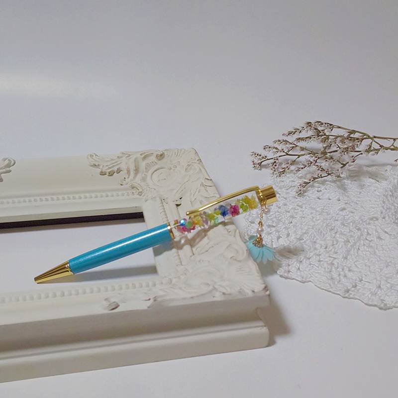 ���㡼���դ��ϡ��Хꥦ��ܡ���ڥ��S-2�˥��եȥܥå�����Ź�������Ǥ���