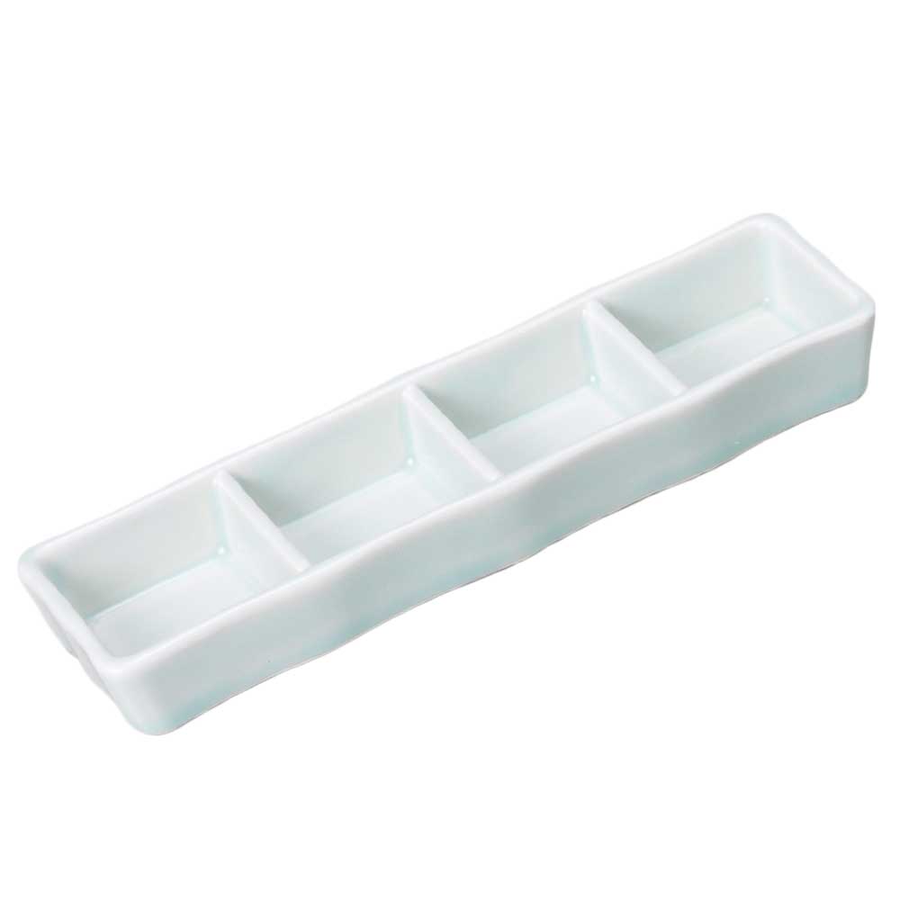 食器 仕切皿/ 青白磁4品皿 /薬味皿 焼き肉用 焼肉用 タレ皿 蕎麦用 居酒屋 お通し 二品 三品 陶器 業務用