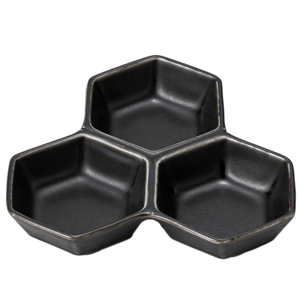 食器 仕切皿/ 黒六角三品皿 /薬味皿 焼き肉用 焼肉用 タレ皿 蕎麦用 居酒屋 お通し 二品 三品 陶器 業..