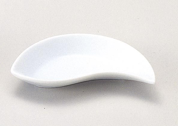 白磁 ホワイト おしゃれ レストラン 変形プレート/ トルチェーレ pw 16cmペーズリー /洋食器 業務用 家庭にも