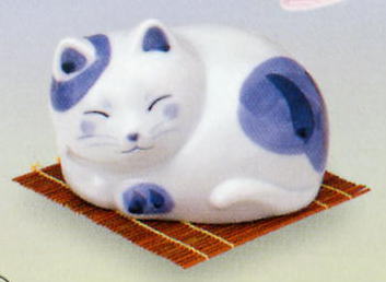 夏のインテリア見た目でクールビズ☆うたたね猫　蚊遣器（ミニ渦巻香用）