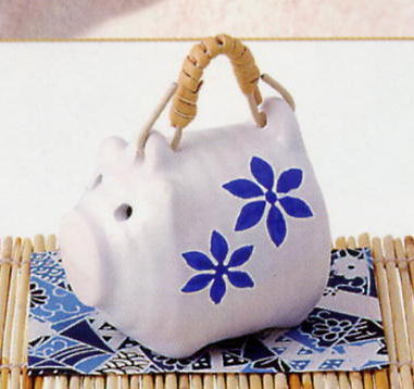 夏のインテリア 見た目でクールビズ☆ 夏物語土鈴　ブタ