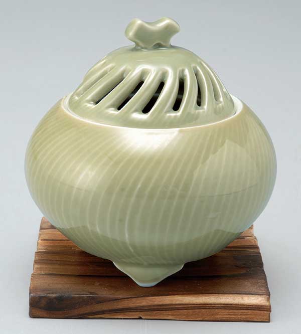 香炉 陶器/ 鶯透し 丸型香炉 /アロマ プレゼント 贈り物 箱入り
