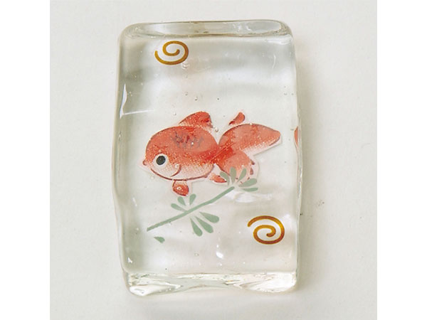 涼風ガラス箸置き 金魚赤 角