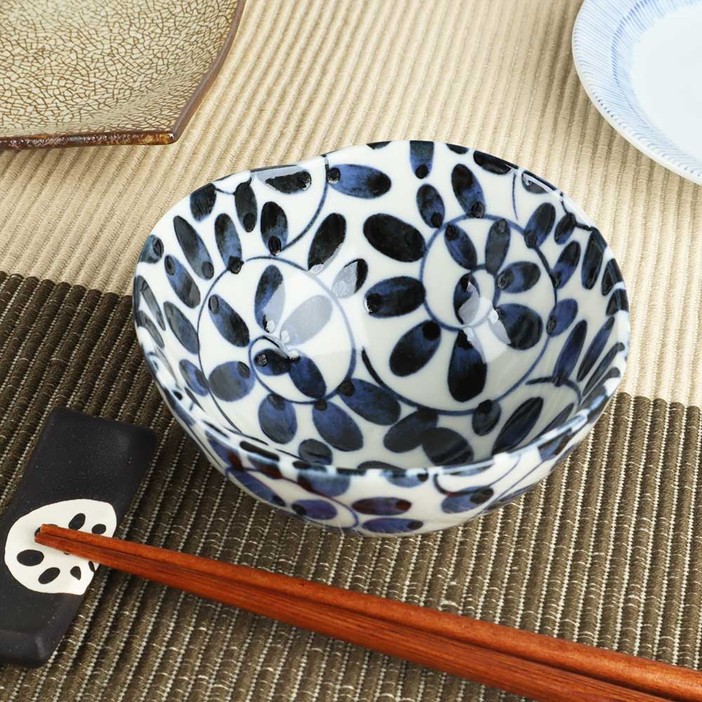 食器 小鉢 かわいい/ 花型小鉢 タコ唐草 10.5cm /家庭用 業務用 k-online-10021902 美濃のちゃわん屋さん 古林恩羅院 サンプル画像2
