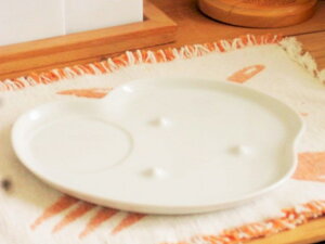 さくさく食パン皿　21.5cm【白い食器　美濃焼　べたつかない　変形　オシャレ　トースト　プレート】