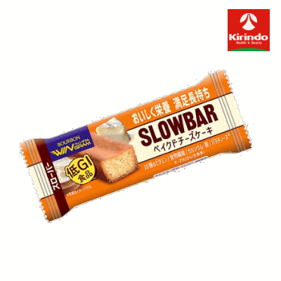スローバー ベイクドチーズケーキ 37g 時間がないときでも手軽に食べられ、おいしく小腹を満たしながら必要な栄養素を補給できる栄養調整食品です。クリームチーズとカマンベールチーズパウダーの2種類のチーズを使用した、コクのあるベイクドチーズケーキ風味のバー。10種のビタミン、食物繊維、カルシウム、鉄を配合し、ゆっくり消化吸収される糖質「パラチノース®」を使用した低GI食品です。 商品詳細 商品名 スローバー ベイクドチーズケーキ 内容量 37g JANコード 4901360361434 種類 栄養調整食品（低GIバータイプ） 特長 ・クリームチーズとカマンベールチーズパウダーを使用した濃厚な味わい ・低GI食品 ・ゆっくり吸収される糖質「パラチノース®」配合 ・10種のビタミン、カルシウム、鉄、食物繊維を配合 ・時間がないときの栄養補給や間食におすすめ ・満足感が長続きするケーキタイプのバー 原材料 小麦粉（国内製造）、パラチノース、ナチュラルチーズ、砂糖、液全卵、植物油脂、ショートニング、ファットスプレッド（乳成分を含む）、チーズ粉末、乾燥卵白（卵を含む）／ソルビトール、トレハロース、加工デンプン（小麦由来）、グリセリン、乳化剤（大豆由来）、炭酸Ca、酸味料、膨脹剤、香料（乳由来）、ピロリン酸第二鉄、ビタミンE、ナイアシン、パントテン酸Ca、ビタミンB1、ビタミンB2、ビタミンB6、ビタミンA、葉酸、着色料（アナトー）、ビタミンD、ビタミンB12 栄養成分表示（1本37g当たり） エネルギー：174kcal たんぱく質：2.1g 脂質：8.9g（飽和脂肪酸 3.1g） 炭水化物：22.0g（糖質20.8g、食物繊維1.2g） 食塩相当量：0.2g カルシウム：239mg 鉄：3.7mg ナイアシン：5.0mg パントテン酸：3.1mg ビタミンA：100～460μg ビタミンB1：0.43mg ビタミンB2：0.60mg ビタミンB6：0.40mg ビタミンB12：0.3～1.9μg ビタミンD：2.0～4.4μg ビタミンE：4.2mg 葉酸：30～160μg パラチノース：3.2g アレルギー物質（28品目中） 乳、卵、小麦、大豆 ※パラチノース®はDM三井製糖株式会社の登録商標です。 メーカー ハマダコンフェクト株式会社 広告文責 株式会社キリン堂　TEL：078-413-3314 区分 日本製・食品