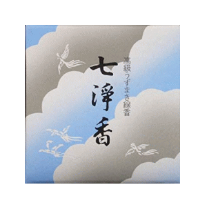 渦巻き線香は、亡くなったその日から数えて7日間(初七日)、お線香を絶やさないという目的で開発されたもの。家族からの弔いの心に寄り添う商品です。