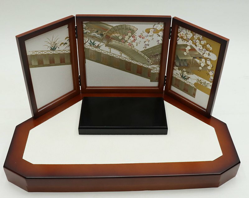 さくらソレイユ 楽天市場店のアウトレット品 雛人形 屏風台 台屏風セット HU45-70C 55-30 家具調 平安三曲屏風 幅70cm (23a-ya-0708) インテリア ディスプレイ 見切処分品｜アングル3