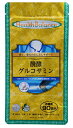 グルコサミンは、軟骨の構成成分で、ムコ多糖類の一種です。日本では健康食品として摂取されていますが、ヨーロッパでは薬品として認可されており、その効果に注目が集まっています。グルコサミンは、もともと体内にある成分で、間接などでクッションの働きをしている軟骨を健康な状態に保つのに大きな役割を果たしています。しかし、加齢や激しい運動、肥満によるストレスが原因で減少してしまいます。その結果、腰痛や間接痛につながってしまいます。グルコサミンは間接の軟骨の部位で潤滑油の働きをして軟骨を形成するように働き、炎症を鎮めてくれます。コンドロイチンやコラーゲンとあわせて飲むとより有効に作用します。 更に、リウマチの痛みやこわばりを和らげたり、免疫を高めてウイルスの感染の予防に有効といわれるキャッツクローエキスを配合し、又、抗炎症特性があり、グルコサミンとの相性が良いといわれる骨・間接ケア成分のオリーブ葉エキスも配合しています。本品のグルコサミンは植物由来の醗酵グルコサミンなので、エビ、カニに対してアレルギーがある方も安心して摂取ができるグルコサミンです。 内容量：94.5g（350mg×270粒）　90日分（1日3粒） 原材料：還元麦芽糖水飴、マルトデキストリン、キャッツクロー（樹皮）、オリーブ葉抽出物、デキストリン/グルコサミン塩酸塩、セルロース、ヒドロキシプロピルセルロース、ステアリン酸Ca、微粒二酸化ケイ素 栄養成分：【3粒1050mgあたり】 エネルギー4.148kcal、たんぱく質0.286g、脂質0.008g、炭水化物0.732g、食塩相当量0.00011g、グルコサミン塩酸塩750mg（植物由来）、キャッツクローエキス10.5mg、オリーブ葉エキス5.25mg メーカー(製造元)：補完医療製薬株式会社(TEL：0667821001）