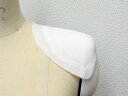 ◆裏付きジャケットなどの中に入れる肩パッドです。 ◆ラグラン袖、普通袖どちらにも使えます。 ◆普通袖に使った場合、タレの部分が裄綿の役目をするので肩先がソフトに仕上がります。 ※表面は圧縮綿ですので、このまま使う場合は必ず布で包んでください。 &laquo;肩パッドSEM-106の寸法&raquo; A:&nbsp;肩パッドの幅11cmB:&nbsp;肩パッドの前後幅20cmC:&nbsp;肩パッドのタレ幅3cm厚み1cm ［組成］・・・ポリエステル100% ［外側］・・・硬い目のシート状圧縮綿 ［内側］・・・シート状の圧縮綿 ［中綿］・・・圧縮綿 ◆数量1&nbsp;は左右1対1組のことです