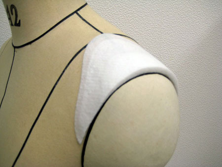 ヌード肩パッド［SETIN-135］ 5mm厚 肩パット 1組単位 肩先のみを補強 8組までメール便可