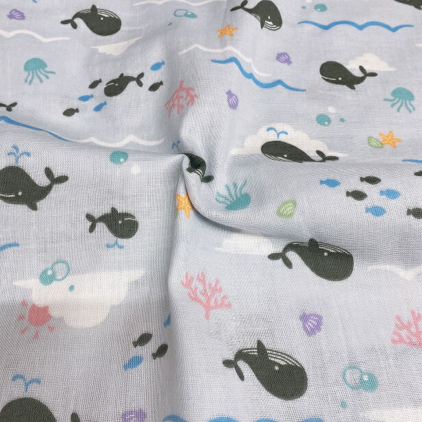 ダブルガーゼ Wガーゼ くじら クジラ サンゴ 貝殻 綿100%生地 布 海 夏 かわいい クラゲ 魚