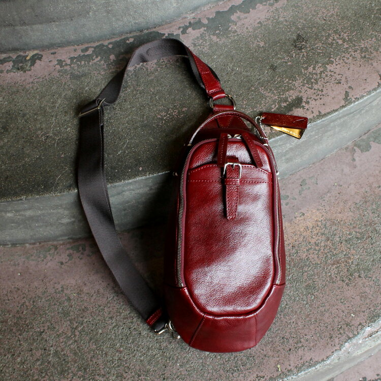 ボディバッグ メンズ 本革 レザー レディース [trv0405] Totem Re Vooo(トーテムリボー) イタリアンレザー 牛革 ボディバッグ 斜め掛けバッグ 斜め掛けかばん 日本製 豊岡鞄 人気ブランド おしゃれ かっこいい 誕生日 父の日 ギフト プレゼント