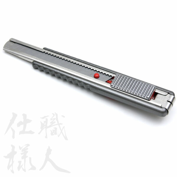 職人仕様 薄刃のカッターNTPROH163-1055ジョイント部分のカットに 壁紙屋本舗
