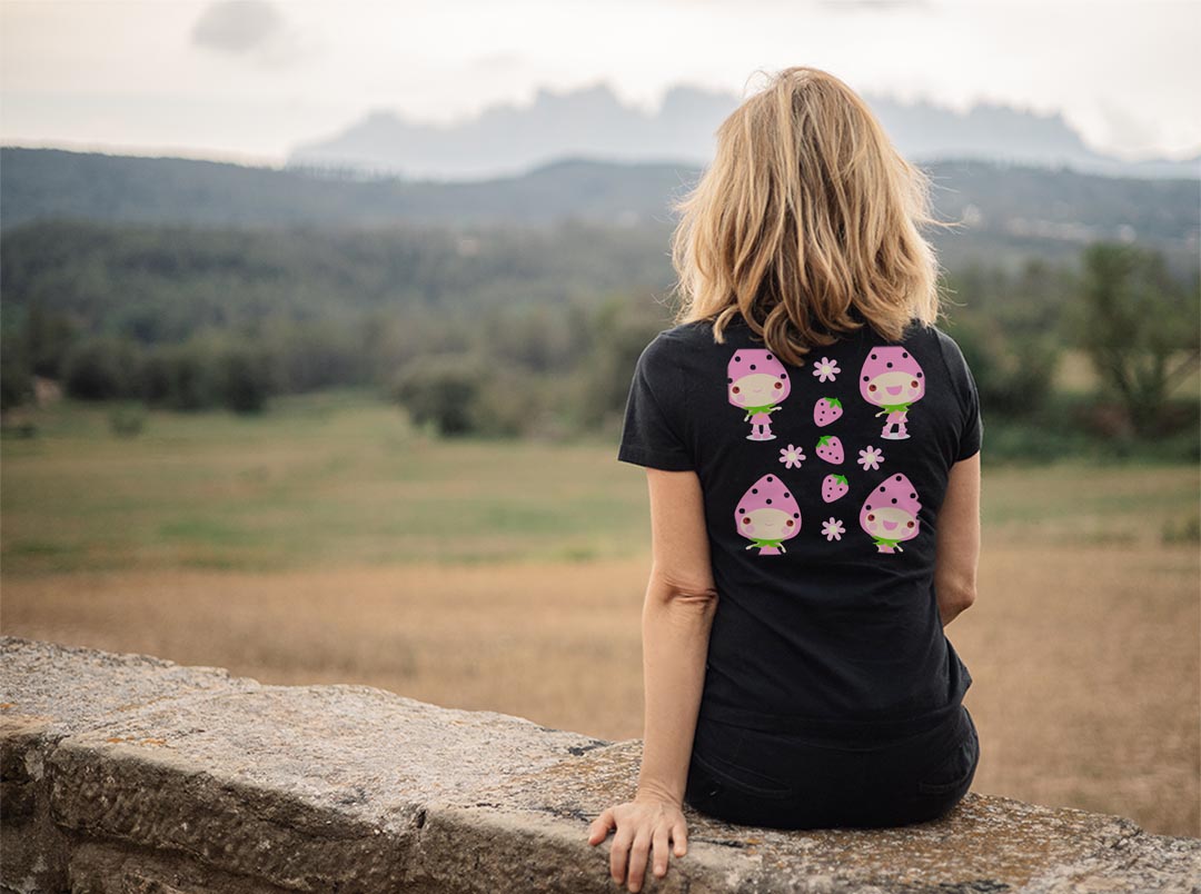 Tシャツ レディース バックプリント 半袖 ブラック 黒 デザイン M L tシャツ ティーシャツ T shirt 005101 苺　キャラクター　ピンク