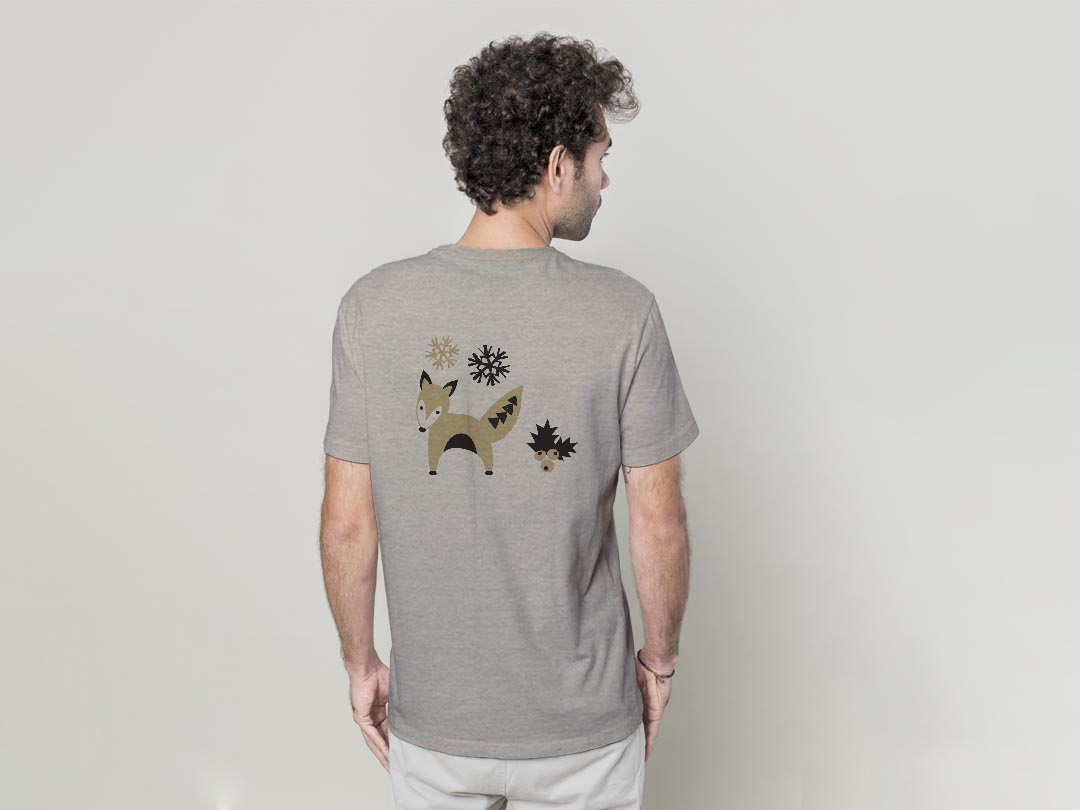 Tシャツ メンズ バックプリント半袖 ホワイト グレー デザイン XS S M L XL 2XL tシャツ ティーシャツ T shirt 017677 冬　きつね　雪 — vista 3