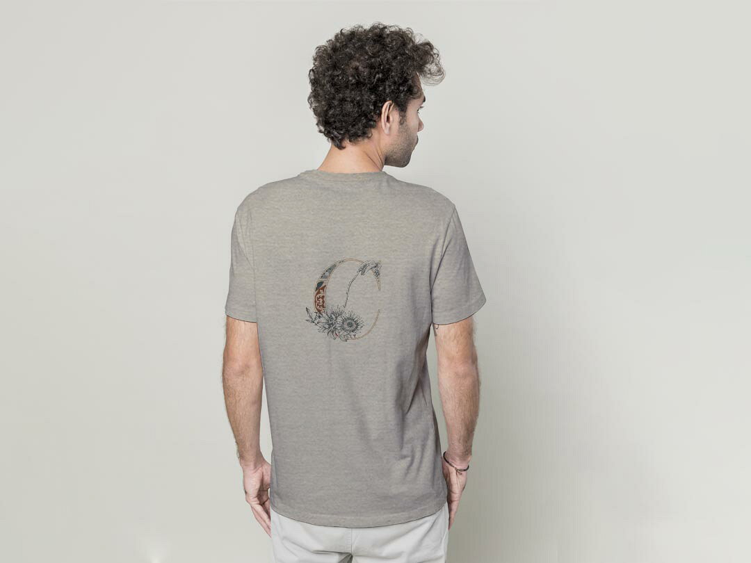 Tシャツ メンズ バックプリント半袖 ホワイト グレー デザイン XS S M L XL 2XL tシャツ ティーシャツ T shirt 019147 文字 c アルファベット kabekore-11018855 kabeコレ サンプル画像3