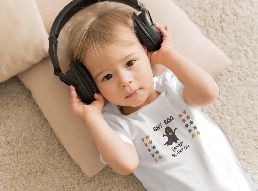 選べる6カラー ロンパース カバーオール 赤ちゃん 半袖 デザイン 70cm 80cm　rompers ベビー 新生児 キッズ 70サイズ 80サイズ ギフト マタニティ 妊婦 出産祝い プレママ ティーシャツ T shirt 026136 おばけ　星　Halloween