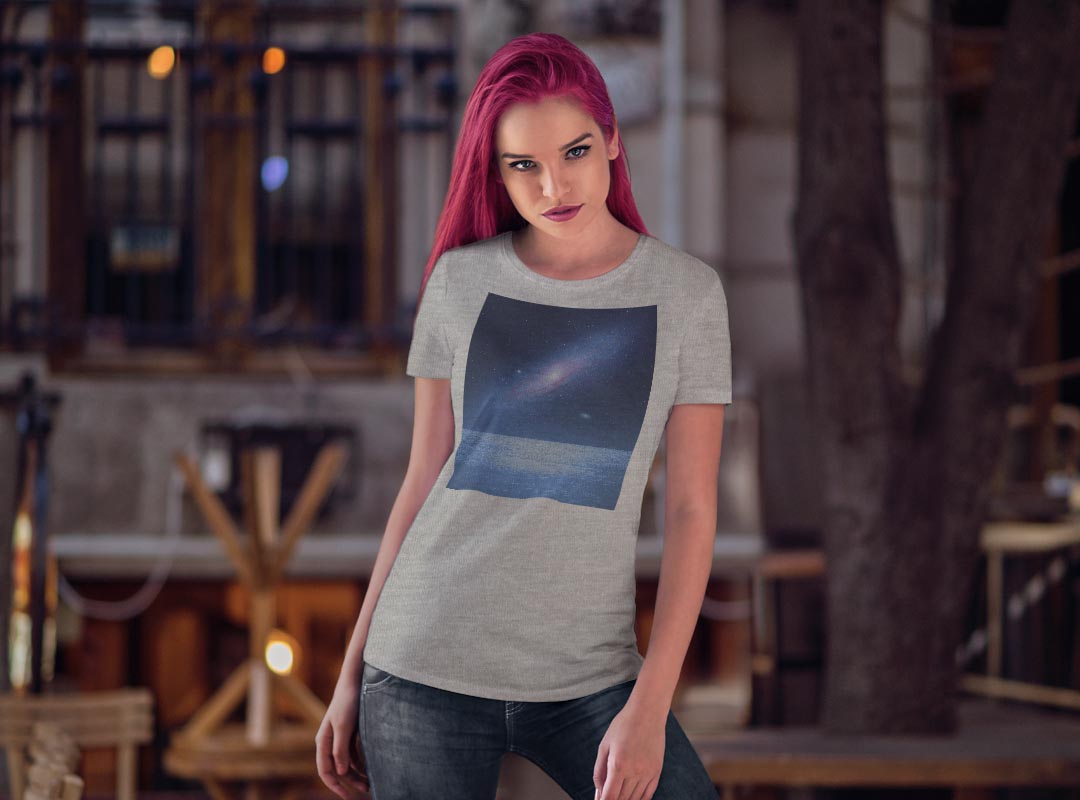 tシャツ レディース 半袖 白地 デザイン M L 白 ホワイト グレー Tシャツ ティーシャツ T shirt 011811 宇宙　惑星　星