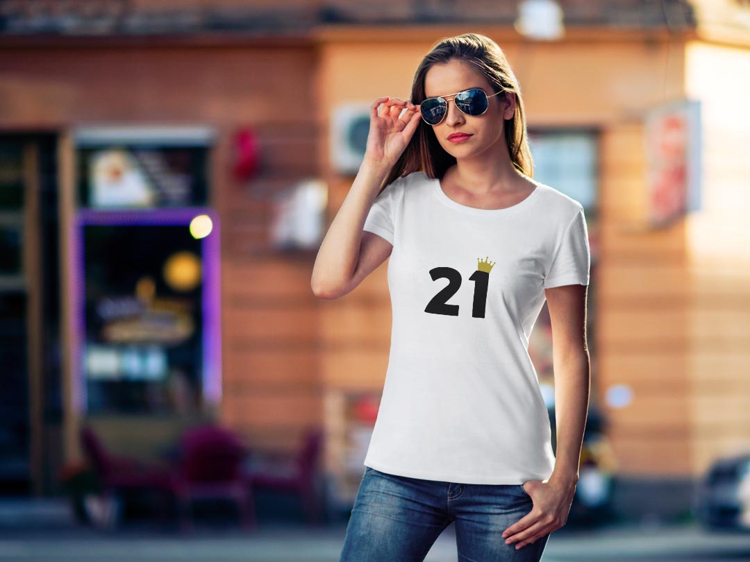 tシャツ レディース 半袖 白地 デザイン M L 白 ホワイト グレー Tシャツ ティーシャツ T shirt 031952 数字 記念日 21 kabekore-11258873 kabeコレ サンプル画像2