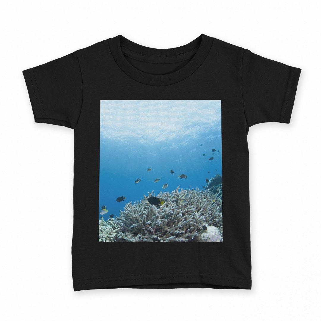 tシャツ キッズ 半袖 黒地 ブラック デザイン 90 100 110 120 130 140 150 Tシャツ ティーシャツ T shirt 000060 海　魚　自然　サンゴ