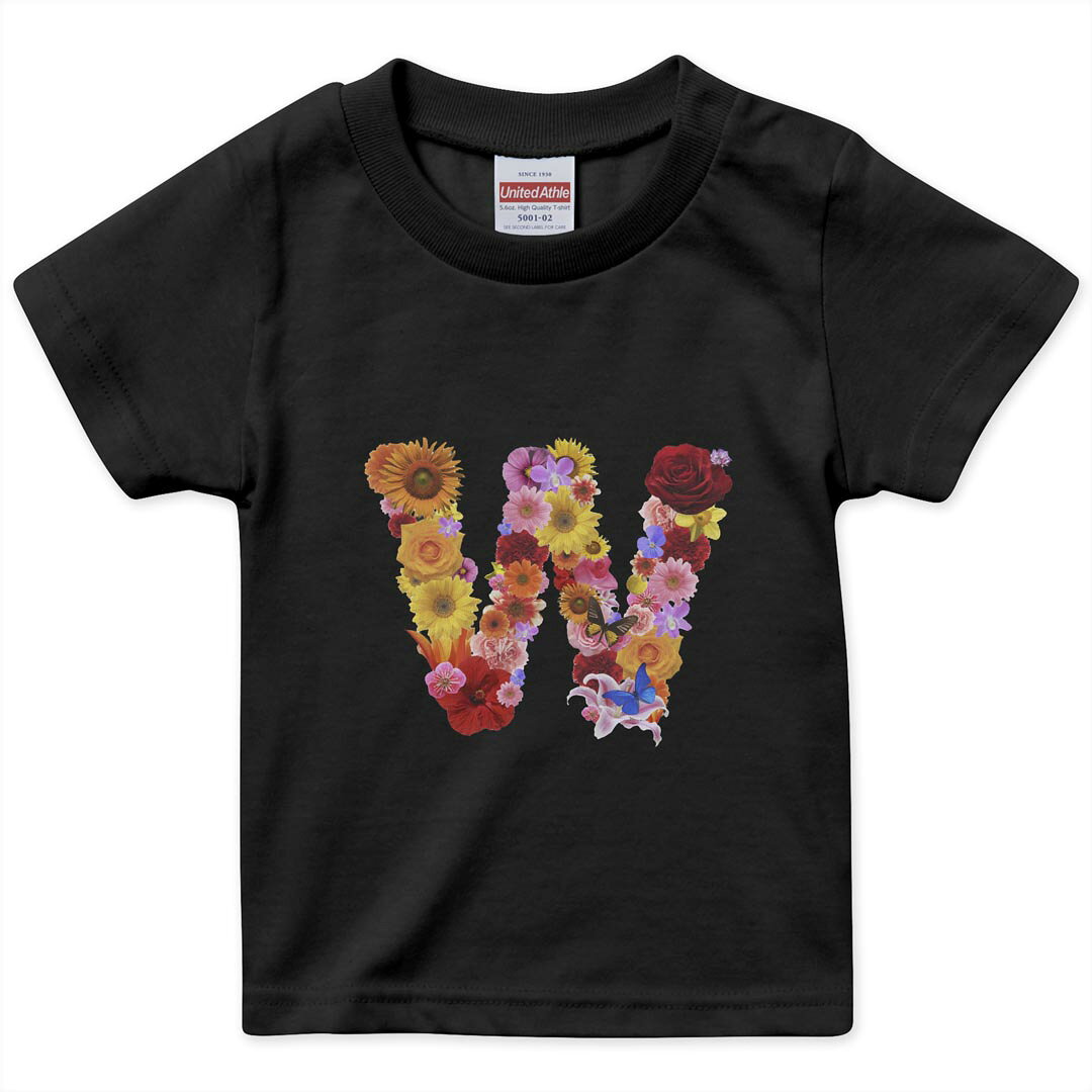 tシャツ キッズ 半袖 黒地 ブラック デザイン 90 100 110 120 130 140 150 Tシャツ ティーシャツ T shirt 上記で使用したデザインTシャツはこちら▼キッズ用Tシャツ　ブラック全デザインはこちらから▼ ▼キッズ用Tシャツ　グレー・ホワイト全デザインはこちらから▼商品特徴・15000デザインから選べる！デザインTシャツ！ ・洗濯も赤ちゃんにも安心なウェアプリント 　UltraChrome DGインクは洗濯に対しても色落ちが少なく、高い堅牢度が実証されています。 ・着心地や素材感にこだわった、上質なTシャツ。 ・1枚でも様になる万能型Tシャツ。 ・「よれない」「透けない」「長持ちする」という三大要素をすべて兼ね備えたTシャツです。 素材 ブラック：綿　100％ 注意事項画像はサンプルですので、Tシャツの大きさが若干異なる場合があります。ご覧の環境によっては多少色味に違いを感じる場合がございます。 イメージと違った、モニターと色味が異なるという理由での交換や返金はご対応出来かねます。 写真のカラーは可能な限り実際の商品に色味を近づけていますが、WEBの性質上ご使用のパソコンの設定や環境でカラーが若干異なります。 ご注文後に1点1点制作する受注生産品のため、不良品以外のご返品や交換は固くお断り致します。 選択間違いも保証対象外となりますため、ご注文の際は必ずサイズやカラーをご確認下さい。洗濯の際は、商品の色あせを避けるため手洗いをおすすめします。 つけ置き洗いは避けてください。 タンブラー乾燥はお控えください。発送について完全受注生産のハンドメイド商品となりますので、既製品と比べて発送までお時間を頂いています。 基本的に決済確認後、最大で10営業日での発送となります。繁忙期や休業日明けの場合はさらに時間がかかる場合があります。 その際には別途メールにてご連絡致します。メール便の場合、発送日から到着までに2〜4日ほどかかる場合が多く、紛失などの保障もご対応できかねます。あらかじめご了承下さい。