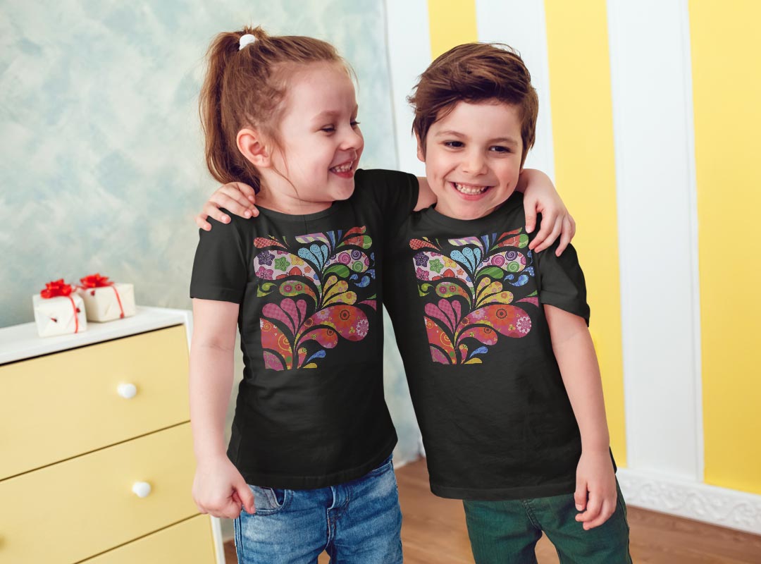 tシャツ キッズ 半袖 黒地 ブラック デザイン 90 100 110 120 130 140 150 160 Tシャツ ティーシャツ T shirt 007673 花　フラワー　模様　カラフル