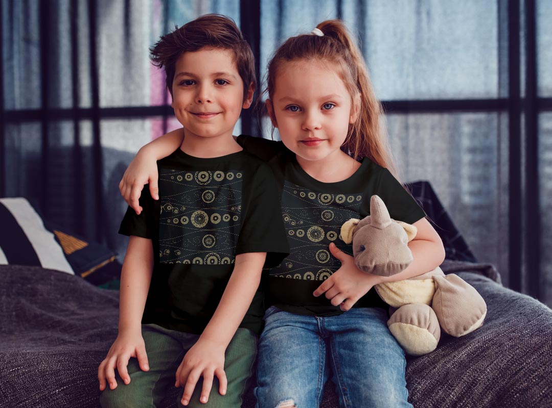 tシャツ キッズ 半袖 黒地 ブラック デザイン 90 100 110 120 130 140 150 160 Tシャツ ティーシャツ T shirt 000405 ペイズリー　ダマスク　花