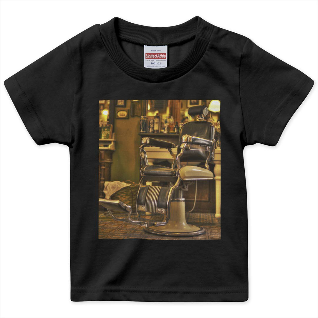 キッズ 半袖 黒地 ブラック デザインTシャツ 黒T 90 100 110 120 130 140 150 ティーシャツ T shirt 022944 美容室　理容室　バーバー　椅子