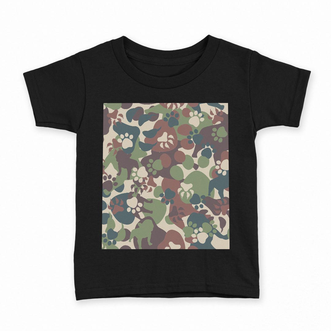 tシャツ キッズ 半袖 黒地 ブラック デザイン 90 100 110 120 130 140 150 Tシャツ ティーシャツ T shirt 上記で使用したデザインTシャツはこちら▼キッズ用Tシャツ　ブラック全デザインはこちらから▼ ▼キッズ用Tシャツ　グレー・ホワイト全デザインはこちらから▼商品特徴・15000デザインから選べる！デザインTシャツ！ ・洗濯も赤ちゃんにも安心なウェアプリント 　UltraChrome DGインクは洗濯に対しても色落ちが少なく、高い堅牢度が実証されています。 ・着心地や素材感にこだわった、上質なTシャツ。 ・1枚でも様になる万能型Tシャツ。 ・「よれない」「透けない」「長持ちする」という三大要素をすべて兼ね備えたTシャツです。 素材 ブラック：綿　100％ 注意事項画像はサンプルですので、Tシャツの大きさが若干異なる場合があります。ご覧の環境によっては多少色味に違いを感じる場合がございます。 イメージと違った、モニターと色味が異なるという理由での交換や返金はご対応出来かねます。 写真のカラーは可能な限り実際の商品に色味を近づけていますが、WEBの性質上ご使用のパソコンの設定や環境でカラーが若干異なります。 ご注文後に1点1点制作する受注生産品のため、不良品以外のご返品や交換は固くお断り致します。 選択間違いも保証対象外となりますため、ご注文の際は必ずサイズやカラーをご確認下さい。洗濯の際は、商品の色あせを避けるため手洗いをおすすめします。 つけ置き洗いは避けてください。 タンブラー乾燥はお控えください。発送について完全受注生産のハンドメイド商品となりますので、既製品と比べて発送までお時間を頂いています。 基本的に決済確認後、最大で10営業日での発送となります。繁忙期や休業日明けの場合はさらに時間がかかる場合があります。 その際には別途メールにてご連絡致します。メール便の場合、発送日から到着までに2〜4日ほどかかる場合が多く、紛失などの保障もご対応できかねます。あらかじめご了承下さい。