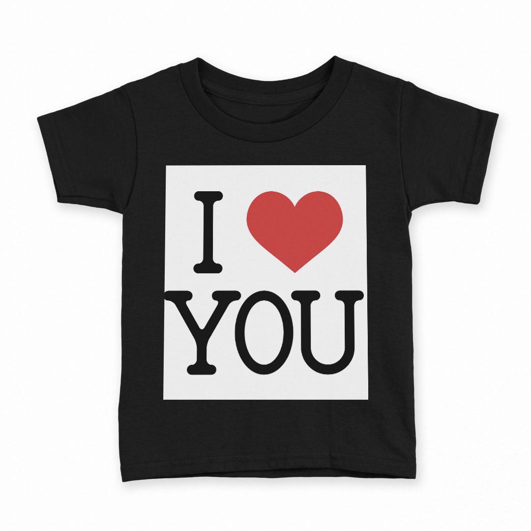 tシャツ キッズ 半袖 黒地 ブラック デザイン 90 100 110 120 130 140 150 Tシャツ ティーシャツ T shirt 上記で使用したデザインTシャツはこちら▼キッズ用Tシャツ　ブラック全デザインはこちらから▼ ▼キッズ用Tシャツ　グレー・ホワイト全デザインはこちらから▼商品特徴・15000デザインから選べる！デザインTシャツ！ ・洗濯も赤ちゃんにも安心なウェアプリント 　UltraChrome DGインクは洗濯に対しても色落ちが少なく、高い堅牢度が実証されています。 ・着心地や素材感にこだわった、上質なTシャツ。 ・1枚でも様になる万能型Tシャツ。 ・「よれない」「透けない」「長持ちする」という三大要素をすべて兼ね備えたTシャツです。 素材 ブラック：綿　100％ 注意事項画像はサンプルですので、Tシャツの大きさが若干異なる場合があります。ご覧の環境によっては多少色味に違いを感じる場合がございます。 イメージと違った、モニターと色味が異なるという理由での交換や返金はご対応出来かねます。 写真のカラーは可能な限り実際の商品に色味を近づけていますが、WEBの性質上ご使用のパソコンの設定や環境でカラーが若干異なります。 ご注文後に1点1点制作する受注生産品のため、不良品以外のご返品や交換は固くお断り致します。 選択間違いも保証対象外となりますため、ご注文の際は必ずサイズやカラーをご確認下さい。洗濯の際は、商品の色あせを避けるため手洗いをおすすめします。 つけ置き洗いは避けてください。 タンブラー乾燥はお控えください。発送について完全受注生産のハンドメイド商品となりますので、既製品と比べて発送までお時間を頂いています。 基本的に決済確認後、最大で10営業日での発送となります。繁忙期や休業日明けの場合はさらに時間がかかる場合があります。 その際には別途メールにてご連絡致します。メール便の場合、発送日から到着までに2〜4日ほどかかる場合が多く、紛失などの保障もご対応できかねます。あらかじめご了承下さい。