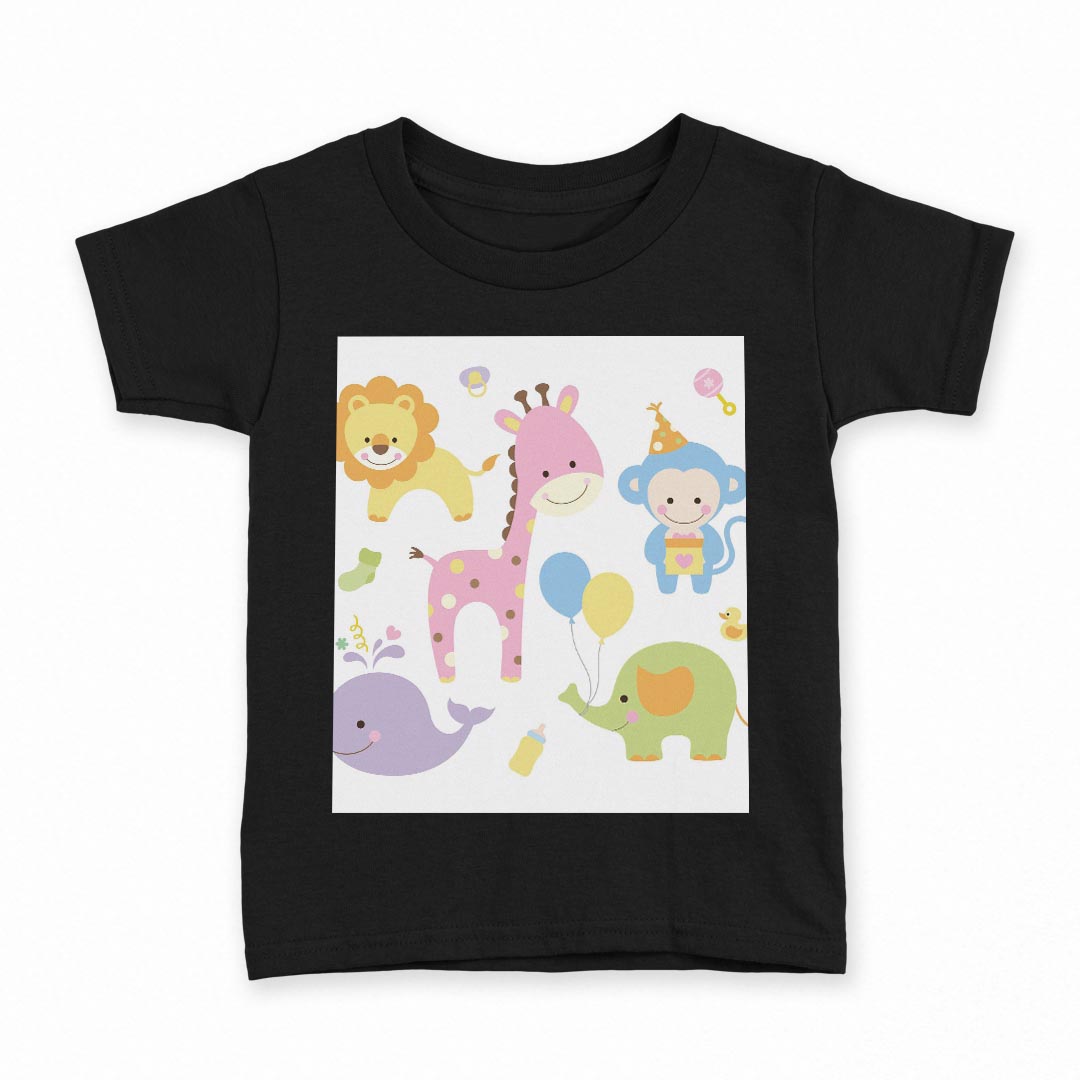 tシャツ キッズ 半袖 黒地 ブラック デザイン 90 100 110 120 130 140 150 Tシャツ ティーシャツ T shirt 上記で使用したデザインTシャツはこちら▼キッズ用Tシャツ　ブラック全デザインはこちらから▼ ▼キッズ用Tシャツ　グレー・ホワイト全デザインはこちらから▼商品特徴・15000デザインから選べる！デザインTシャツ！ ・洗濯も赤ちゃんにも安心なウェアプリント 　UltraChrome DGインクは洗濯に対しても色落ちが少なく、高い堅牢度が実証されています。 ・着心地や素材感にこだわった、上質なTシャツ。 ・1枚でも様になる万能型Tシャツ。 ・「よれない」「透けない」「長持ちする」という三大要素をすべて兼ね備えたTシャツです。 素材 ブラック：綿　100％ 注意事項画像はサンプルですので、Tシャツの大きさが若干異なる場合があります。ご覧の環境によっては多少色味に違いを感じる場合がございます。 イメージと違った、モニターと色味が異なるという理由での交換や返金はご対応出来かねます。 写真のカラーは可能な限り実際の商品に色味を近づけていますが、WEBの性質上ご使用のパソコンの設定や環境でカラーが若干異なります。 ご注文後に1点1点制作する受注生産品のため、不良品以外のご返品や交換は固くお断り致します。 選択間違いも保証対象外となりますため、ご注文の際は必ずサイズやカラーをご確認下さい。洗濯の際は、商品の色あせを避けるため手洗いをおすすめします。 つけ置き洗いは避けてください。 タンブラー乾燥はお控えください。発送について完全受注生産のハンドメイド商品となりますので、既製品と比べて発送までお時間を頂いています。 基本的に決済確認後、最大で10営業日での発送となります。繁忙期や休業日明けの場合はさらに時間がかかる場合があります。 その際には別途メールにてご連絡致します。メール便の場合、発送日から到着までに2〜4日ほどかかる場合が多く、紛失などの保障もご対応できかねます。あらかじめご了承下さい。