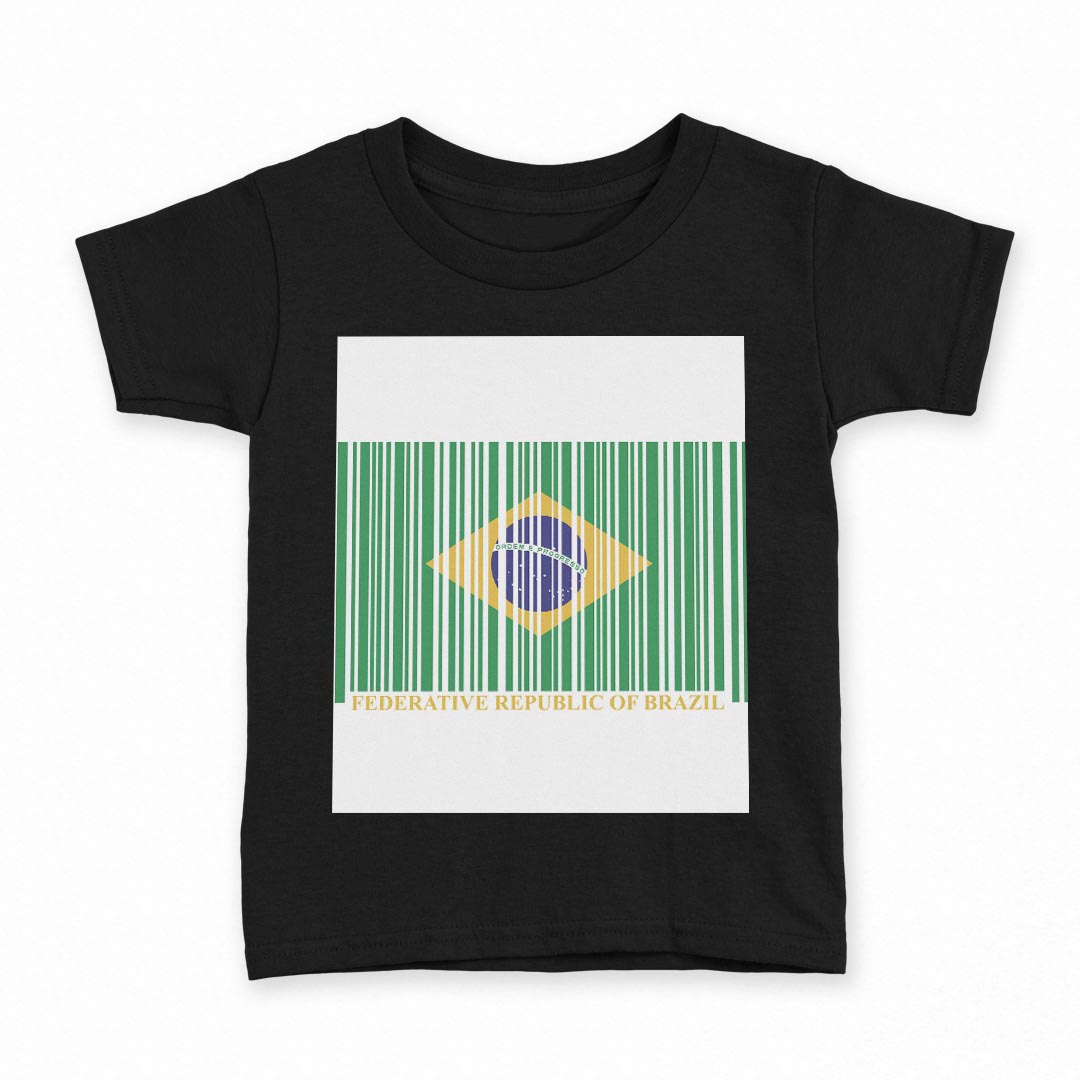 tシャツ キッズ 半袖 黒地 ブラック デザイン 90 100 110 120 130 140 150 Tシャツ ティーシャツ T shirt 上記で使用したデザインTシャツはこちら▼キッズ用Tシャツ　ブラック全デザインはこちらから▼ ▼キッズ用Tシャツ　グレー・ホワイト全デザインはこちらから▼商品特徴・15000デザインから選べる！デザインTシャツ！ ・洗濯も赤ちゃんにも安心なウェアプリント 　UltraChrome DGインクは洗濯に対しても色落ちが少なく、高い堅牢度が実証されています。 ・着心地や素材感にこだわった、上質なTシャツ。 ・1枚でも様になる万能型Tシャツ。 ・「よれない」「透けない」「長持ちする」という三大要素をすべて兼ね備えたTシャツです。 素材 ブラック：綿　100％ 注意事項画像はサンプルですので、Tシャツの大きさが若干異なる場合があります。ご覧の環境によっては多少色味に違いを感じる場合がございます。 イメージと違った、モニターと色味が異なるという理由での交換や返金はご対応出来かねます。 写真のカラーは可能な限り実際の商品に色味を近づけていますが、WEBの性質上ご使用のパソコンの設定や環境でカラーが若干異なります。 ご注文後に1点1点制作する受注生産品のため、不良品以外のご返品や交換は固くお断り致します。 選択間違いも保証対象外となりますため、ご注文の際は必ずサイズやカラーをご確認下さい。洗濯の際は、商品の色あせを避けるため手洗いをおすすめします。 つけ置き洗いは避けてください。 タンブラー乾燥はお控えください。発送について完全受注生産のハンドメイド商品となりますので、既製品と比べて発送までお時間を頂いています。 基本的に決済確認後、最大で10営業日での発送となります。繁忙期や休業日明けの場合はさらに時間がかかる場合があります。 その際には別途メールにてご連絡致します。メール便の場合、発送日から到着までに2〜4日ほどかかる場合が多く、紛失などの保障もご対応できかねます。あらかじめご了承下さい。