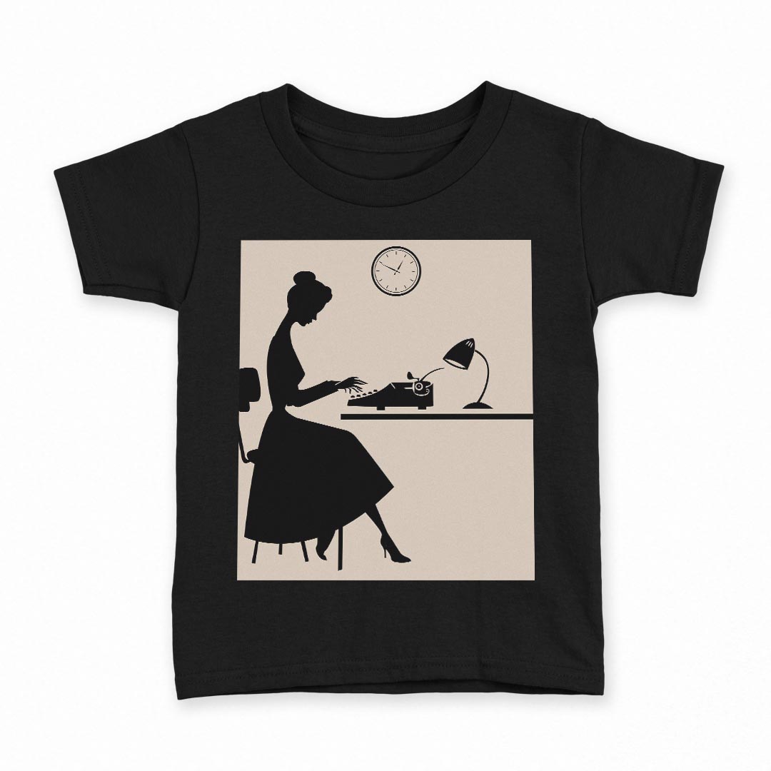 tシャツ キッズ 半袖 黒地 ブラック デザイン 90 100 110 120 130 140 150 Tシャツ ティーシャツ T shirt 上記で使用したデザインTシャツはこちら▼キッズ用Tシャツ　ブラック全デザインはこちらから▼ ▼キッズ用Tシャツ　グレー・ホワイト全デザインはこちらから▼商品特徴・15000デザインから選べる！デザインTシャツ！ ・洗濯も赤ちゃんにも安心なウェアプリント 　UltraChrome DGインクは洗濯に対しても色落ちが少なく、高い堅牢度が実証されています。 ・着心地や素材感にこだわった、上質なTシャツ。 ・1枚でも様になる万能型Tシャツ。 ・「よれない」「透けない」「長持ちする」という三大要素をすべて兼ね備えたTシャツです。 素材 ブラック：綿　100％ 注意事項画像はサンプルですので、Tシャツの大きさが若干異なる場合があります。ご覧の環境によっては多少色味に違いを感じる場合がございます。 イメージと違った、モニターと色味が異なるという理由での交換や返金はご対応出来かねます。 写真のカラーは可能な限り実際の商品に色味を近づけていますが、WEBの性質上ご使用のパソコンの設定や環境でカラーが若干異なります。 ご注文後に1点1点制作する受注生産品のため、不良品以外のご返品や交換は固くお断り致します。 選択間違いも保証対象外となりますため、ご注文の際は必ずサイズやカラーをご確認下さい。洗濯の際は、商品の色あせを避けるため手洗いをおすすめします。 つけ置き洗いは避けてください。 タンブラー乾燥はお控えください。発送について完全受注生産のハンドメイド商品となりますので、既製品と比べて発送までお時間を頂いています。 基本的に決済確認後、最大で10営業日での発送となります。繁忙期や休業日明けの場合はさらに時間がかかる場合があります。 その際には別途メールにてご連絡致します。メール便の場合、発送日から到着までに2〜4日ほどかかる場合が多く、紛失などの保障もご対応できかねます。あらかじめご了承下さい。