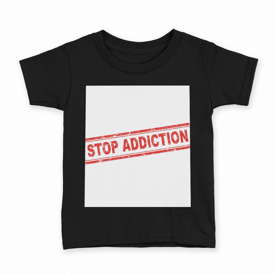 tシャツ キッズ 半袖 黒地 ブラック デザイン 90 100 110 120 130 140 150 Tシャツ ティーシャツ T shirt 上記で使用したデザインTシャツはこちら▼キッズ用Tシャツ　ブラック全デザインはこちらから▼ ▼キッズ用Tシャツ　グレー・ホワイト全デザインはこちらから▼商品特徴・15000デザインから選べる！デザインTシャツ！ ・洗濯も赤ちゃんにも安心なウェアプリント 　UltraChrome DGインクは洗濯に対しても色落ちが少なく、高い堅牢度が実証されています。 ・着心地や素材感にこだわった、上質なTシャツ。 ・1枚でも様になる万能型Tシャツ。 ・「よれない」「透けない」「長持ちする」という三大要素をすべて兼ね備えたTシャツです。 素材 ブラック：綿　100％ 注意事項画像はサンプルですので、Tシャツの大きさが若干異なる場合があります。ご覧の環境によっては多少色味に違いを感じる場合がございます。 イメージと違った、モニターと色味が異なるという理由での交換や返金はご対応出来かねます。 写真のカラーは可能な限り実際の商品に色味を近づけていますが、WEBの性質上ご使用のパソコンの設定や環境でカラーが若干異なります。 ご注文後に1点1点制作する受注生産品のため、不良品以外のご返品や交換は固くお断り致します。 選択間違いも保証対象外となりますため、ご注文の際は必ずサイズやカラーをご確認下さい。洗濯の際は、商品の色あせを避けるため手洗いをおすすめします。 つけ置き洗いは避けてください。 タンブラー乾燥はお控えください。発送について完全受注生産のハンドメイド商品となりますので、既製品と比べて発送までお時間を頂いています。 基本的に決済確認後、最大で10営業日での発送となります。繁忙期や休業日明けの場合はさらに時間がかかる場合があります。 その際には別途メールにてご連絡致します。メール便の場合、発送日から到着までに2〜4日ほどかかる場合が多く、紛失などの保障もご対応できかねます。あらかじめご了承下さい。