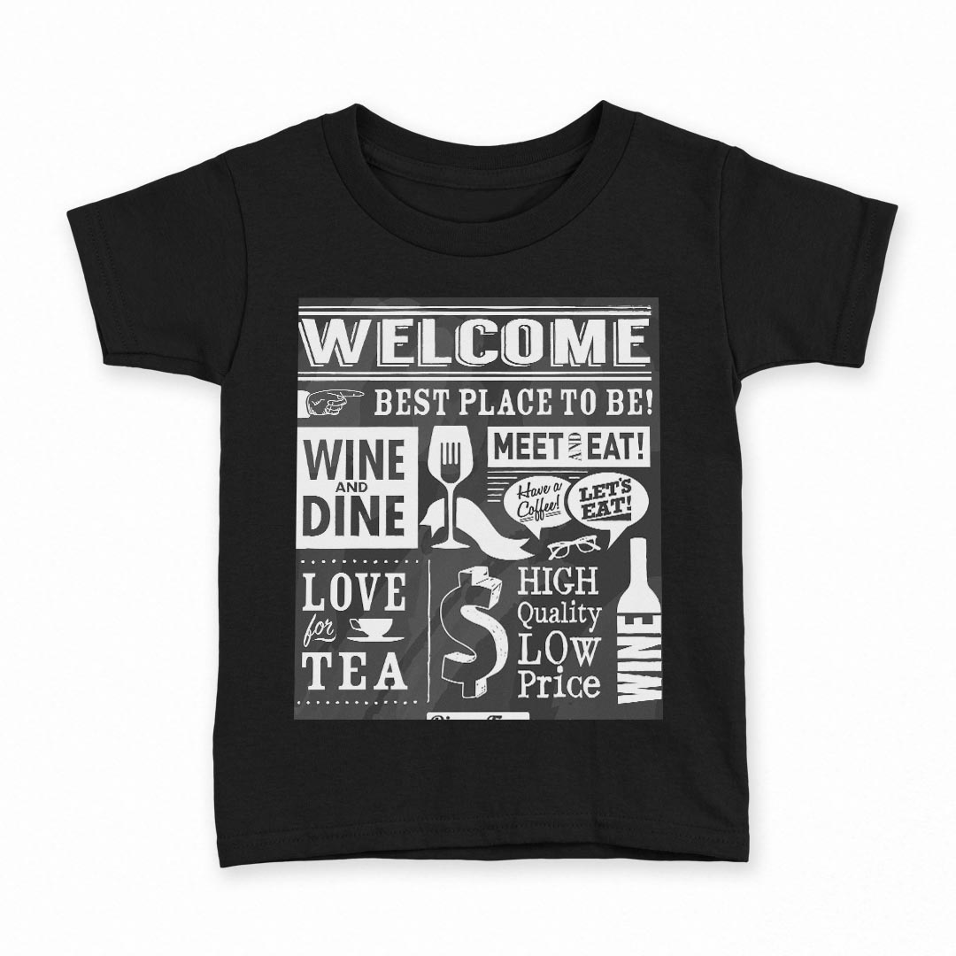 tシャツ キッズ 半袖 黒地 ブラック デザイン 90 100 110 120 130 140 150 Tシャツ ティーシャツ T shirt 上記で使用したデザインTシャツはこちら▼キッズ用Tシャツ　ブラック全デザインはこちらから▼ ▼キッズ用Tシャツ　グレー・ホワイト全デザインはこちらから▼商品特徴・15000デザインから選べる！デザインTシャツ！ ・洗濯も赤ちゃんにも安心なウェアプリント 　UltraChrome DGインクは洗濯に対しても色落ちが少なく、高い堅牢度が実証されています。 ・着心地や素材感にこだわった、上質なTシャツ。 ・1枚でも様になる万能型Tシャツ。 ・「よれない」「透けない」「長持ちする」という三大要素をすべて兼ね備えたTシャツです。 素材 ブラック：綿　100％ 注意事項画像はサンプルですので、Tシャツの大きさが若干異なる場合があります。ご覧の環境によっては多少色味に違いを感じる場合がございます。 イメージと違った、モニターと色味が異なるという理由での交換や返金はご対応出来かねます。 写真のカラーは可能な限り実際の商品に色味を近づけていますが、WEBの性質上ご使用のパソコンの設定や環境でカラーが若干異なります。 ご注文後に1点1点制作する受注生産品のため、不良品以外のご返品や交換は固くお断り致します。 選択間違いも保証対象外となりますため、ご注文の際は必ずサイズやカラーをご確認下さい。洗濯の際は、商品の色あせを避けるため手洗いをおすすめします。 つけ置き洗いは避けてください。 タンブラー乾燥はお控えください。発送について完全受注生産のハンドメイド商品となりますので、既製品と比べて発送までお時間を頂いています。 基本的に決済確認後、最大で10営業日での発送となります。繁忙期や休業日明けの場合はさらに時間がかかる場合があります。 その際には別途メールにてご連絡致します。メール便の場合、発送日から到着までに2〜4日ほどかかる場合が多く、紛失などの保障もご対応できかねます。あらかじめご了承下さい。