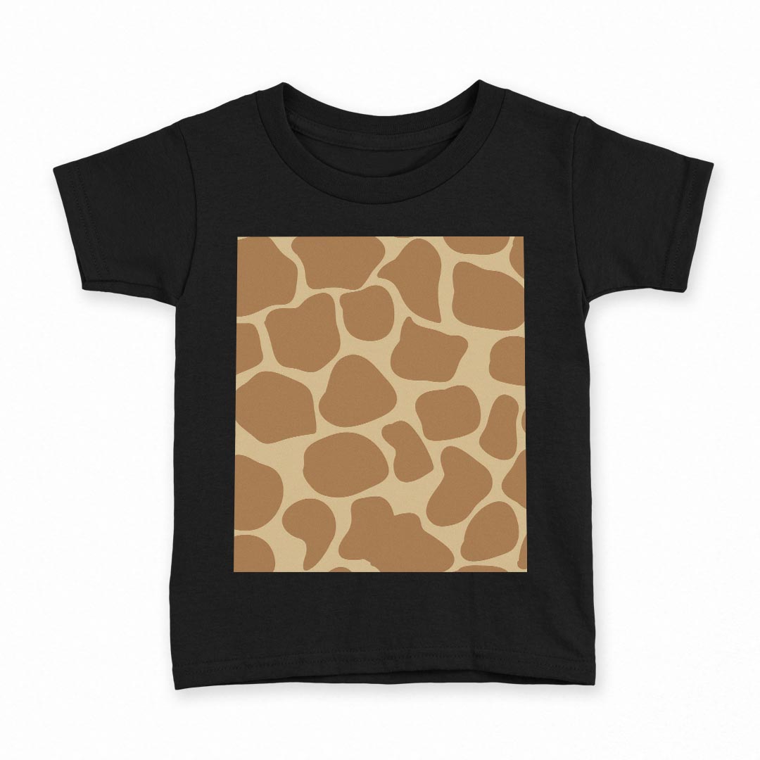 tシャツ キッズ 半袖 黒地 ブラック デザイン 90 100 110 120 130 140 150 Tシャツ ティーシャツ T shirt 上記で使用したデザインTシャツはこちら▼キッズ用Tシャツ　ブラック全デザインはこちらから▼ ▼キッズ用Tシャツ　グレー・ホワイト全デザインはこちらから▼商品特徴・15000デザインから選べる！デザインTシャツ！ ・洗濯も赤ちゃんにも安心なウェアプリント 　UltraChrome DGインクは洗濯に対しても色落ちが少なく、高い堅牢度が実証されています。 ・着心地や素材感にこだわった、上質なTシャツ。 ・1枚でも様になる万能型Tシャツ。 ・「よれない」「透けない」「長持ちする」という三大要素をすべて兼ね備えたTシャツです。 素材 ブラック：綿　100％ 注意事項画像はサンプルですので、Tシャツの大きさが若干異なる場合があります。ご覧の環境によっては多少色味に違いを感じる場合がございます。 イメージと違った、モニターと色味が異なるという理由での交換や返金はご対応出来かねます。 写真のカラーは可能な限り実際の商品に色味を近づけていますが、WEBの性質上ご使用のパソコンの設定や環境でカラーが若干異なります。 ご注文後に1点1点制作する受注生産品のため、不良品以外のご返品や交換は固くお断り致します。 選択間違いも保証対象外となりますため、ご注文の際は必ずサイズやカラーをご確認下さい。洗濯の際は、商品の色あせを避けるため手洗いをおすすめします。 つけ置き洗いは避けてください。 タンブラー乾燥はお控えください。発送について完全受注生産のハンドメイド商品となりますので、既製品と比べて発送までお時間を頂いています。 基本的に決済確認後、最大で10営業日での発送となります。繁忙期や休業日明けの場合はさらに時間がかかる場合があります。 その際には別途メールにてご連絡致します。メール便の場合、発送日から到着までに2〜4日ほどかかる場合が多く、紛失などの保障もご対応できかねます。あらかじめご了承下さい。